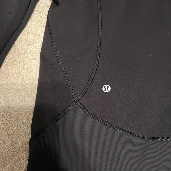 Black Hooded Jacket with Full-Length Zipper - Picture 6 of 8